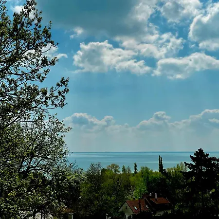 Fecskefeszek Vendeghaz Πανσιόν Balatonalmádi